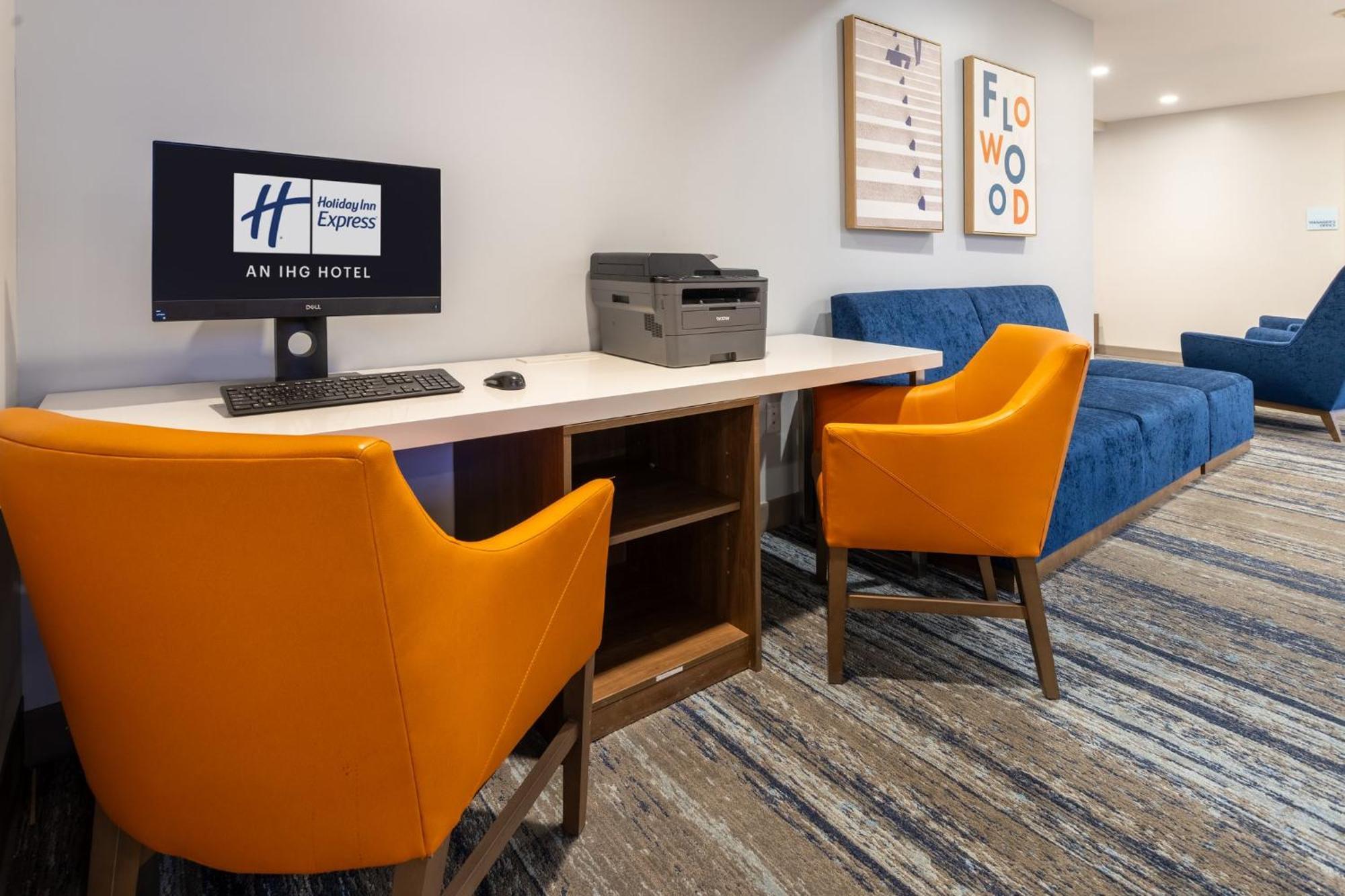 Holiday Inn Express Hotel & Suites Jackson - Flowood By Ihg Exterior foto